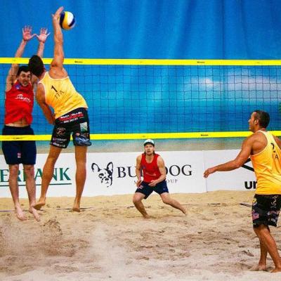 Beach Volley: sulla sabbia si salta come in palestra (se sai come&nbsp;farlo..)!